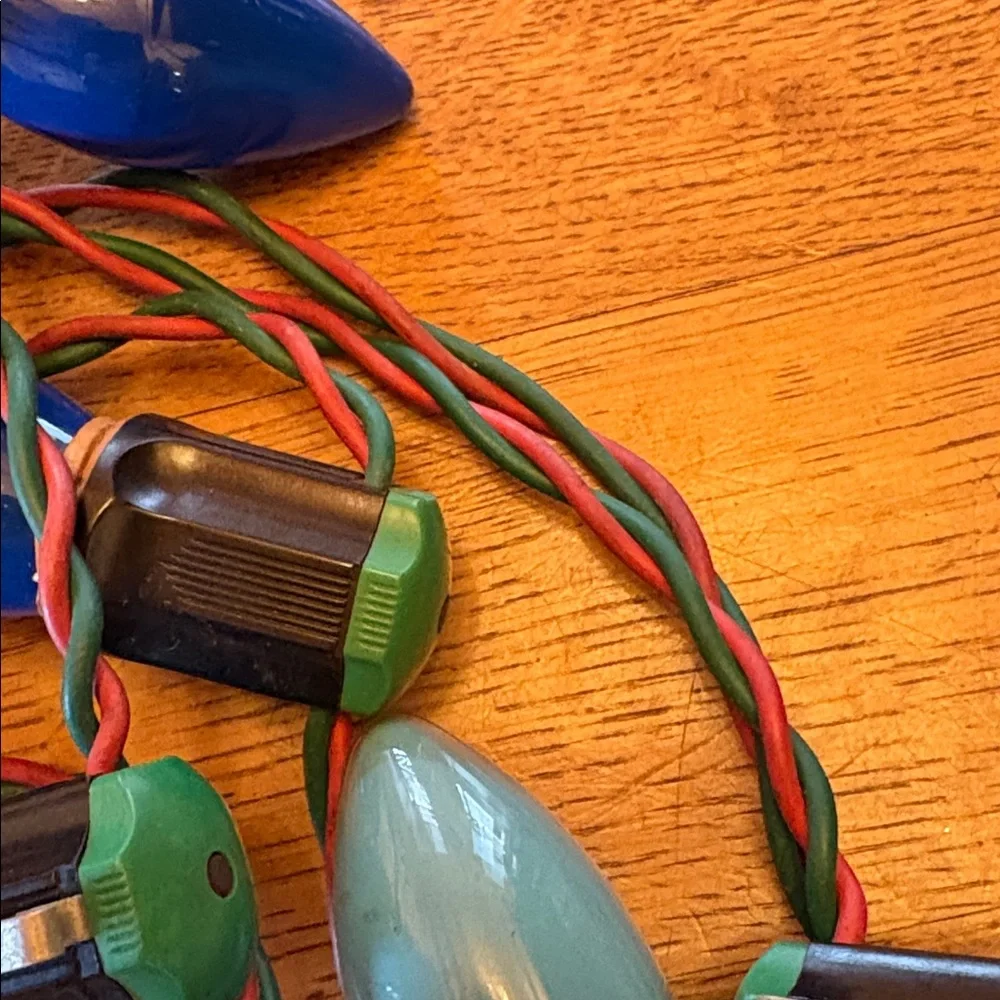 Vintage 50s-60s Christmas Blue & Green 25 Light Strand Size C9